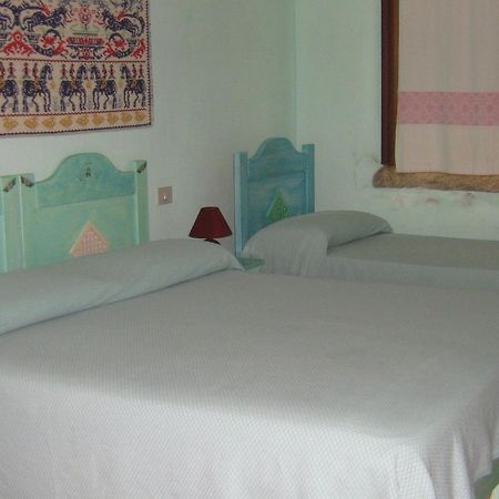 Hotel Turismo Rurale Montitundu Portisco Exterior foto